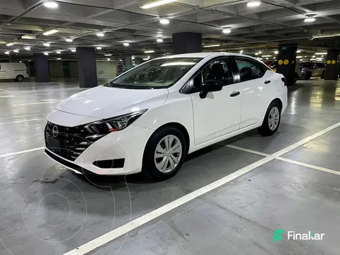 Nissan Versa Sense Aut usado (2024) color Blanco precio $295,000