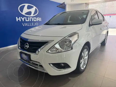 Nissan Versa Advance usado (2018) color Blanco financiado en mensualidades(enganche $53,481 mensualidades desde $4,655)