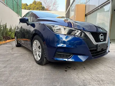 Nissan Versa Sense Aut usado (2020) color Azul precio $225,000