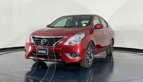 foto Nissan Versa Exclusive Aut usado (2017) color Rojo precio $199,999