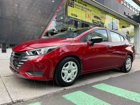 Nissan Versa Sense Aut usado (2024) color Verde precio $299,000