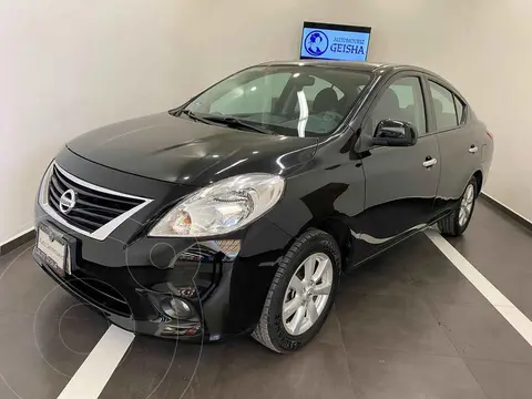 Nissan Versa Advance Aut usado (2014) color Negro precio $175,000