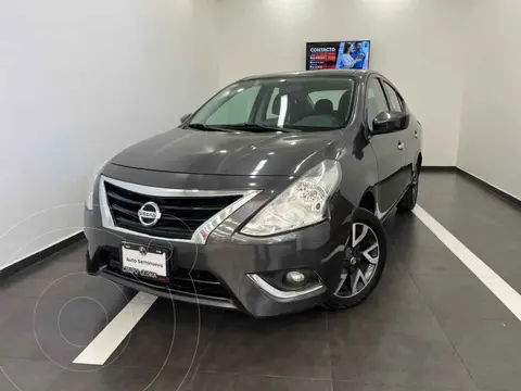 Nissan Versa Advance Aut usado (2019) color Gris financiado en mensualidades(enganche $47,300 mensualidades desde $4,666)