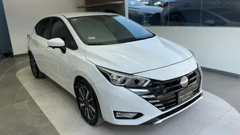 Nissan Versa Advance usado (2024) color Blanco financiado en mensualidades(enganche $124,982 mensualidades desde $5,369)