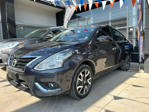 Nissan Versa Advance Aut usado (2019) color Gris Oscuro financiado en mensualidades(enganche $62,675 mensualidades desde $4,793)