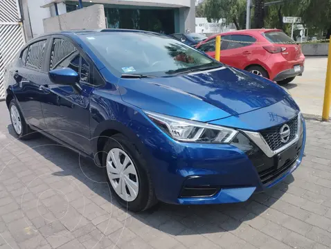 Nissan Versa Exclusive NAVI Aut usado (2021) color Azul Marino precio $273,000