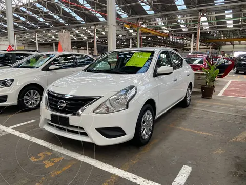 Nissan Versa Sense usado (2017) color Blanco financiado en mensualidades(enganche $49,000 mensualidades desde $4,200)