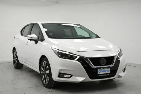 Nissan Versa Platinum Aut usado (2021) color Blanco precio $336,000