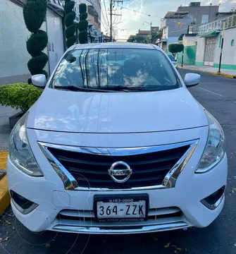 Nissan Versa Advance Aut usado (2015) color Blanco precio $150,000