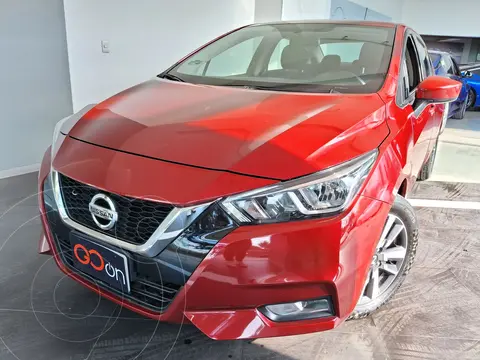 Nissan Versa Advance usado (2022) color Rojo precio $295,000