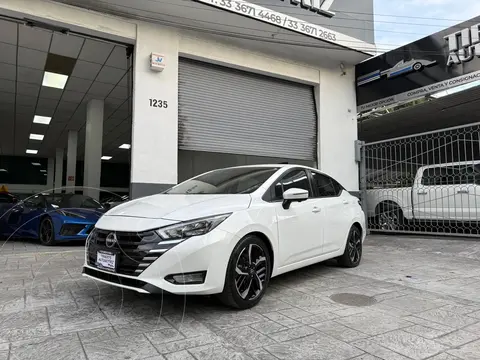 Nissan Versa Exclusive Aut usado (2023) color Blanco precio $329,000