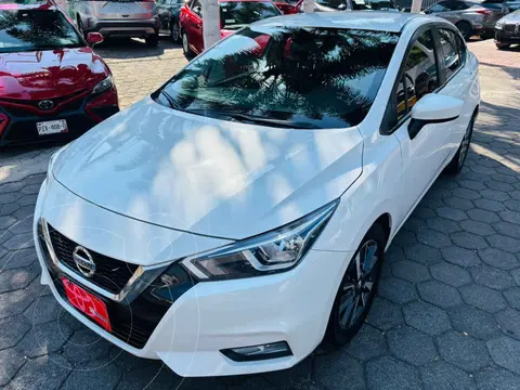 Nissan Versa Advance usado (2022) color Blanco precio $254,000