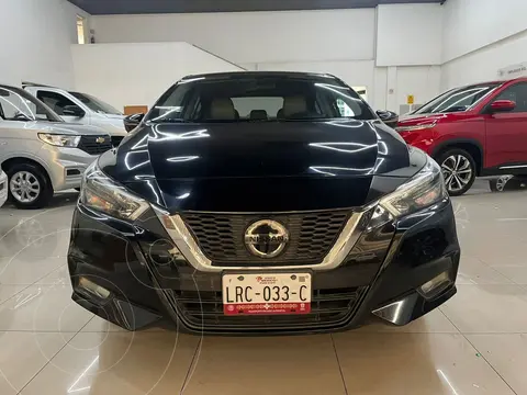 Nissan Versa Platinum Aut usado (2020) color Negro precio $239,000