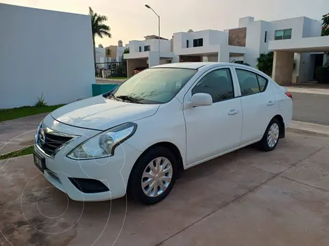 Nissan Versa Drive usado (2019) color Blanco financiado en mensualidades(enganche $37,200 mensualidades desde $5,407)