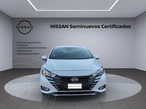 Nissan Versa Advance usado (2023) color Blanco financiado en mensualidades(enganche $107,118 mensualidades desde $5,112)