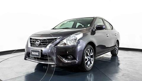 foto Nissan Versa Exclusive Aut usado (2015) color Gris precio $159,999
