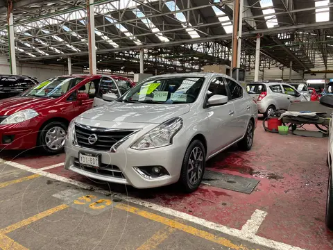 Nissan Versa Advance Aut usado (2019) color Blanco financiado en mensualidades(enganche $50,000 mensualidades desde $7,000)