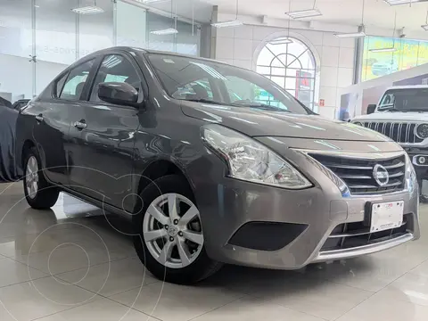 Nissan Versa Sense Aut usado (2019) color caf financiado en mensualidades(enganche $83,182 mensualidades desde $3,574)