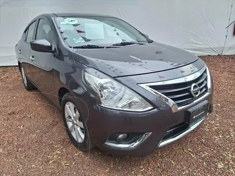 Nissan Versa Advance usado (2016) color Gris Oscuro precio $195,000