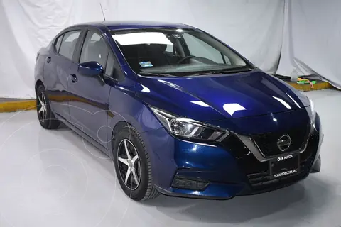 foto Nissan Versa Sense usado (2020) color Azul precio $274,000