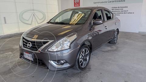 foto Nissan Versa Advance usado (2019) color Gris precio $245,000