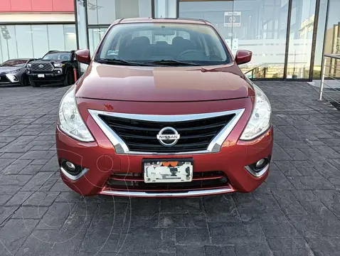 Nissan Versa Advance usado (2018) color Rojo precio $180,000