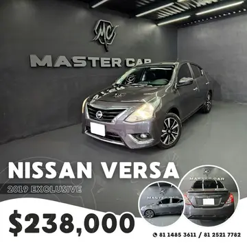 Nissan Versa Exclusive Aut usado (2019) color Gris precio $238,000