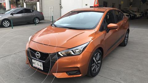 foto Nissan Versa Advance usado (2020) color Naranja precio $257,000