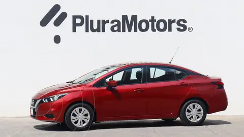 Nissan Versa Sense Aut usado (2021) color Rojo precio $215,000