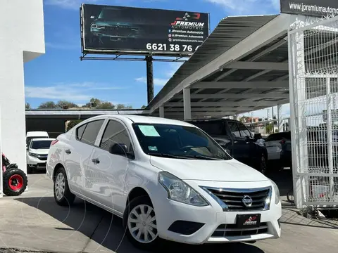 Nissan Versa Drive A/A usado (2020) color Blanco precio $218,000