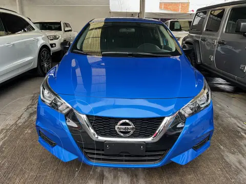 Nissan Versa Sense Aut usado (2022) color Azul precio $284,900