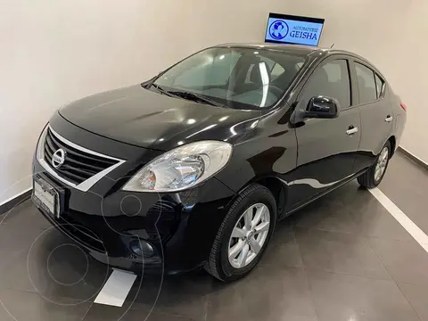 Nissan Versa Advance Aut usado (2012) color Negro precio $150,000