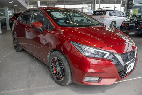 Nissan Versa Platinum Aut usado (2020) color Rojo financiado en mensualidades(enganche $64,350 mensualidades desde $5,540)