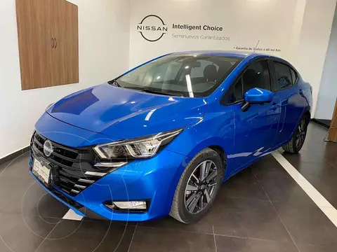 Nissan Versa Advance Aut usado (2023) color Azul financiado en mensualidades(enganche $81,400 mensualidades desde $8,030)