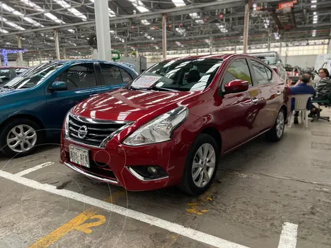 Nissan Versa Advance usado (2016) color Rojo financiado en mensualidades(enganche $56,000 mensualidades desde $4,800)