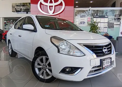 Nissan Versa Advance usado (2018) color Blanco precio $175,000