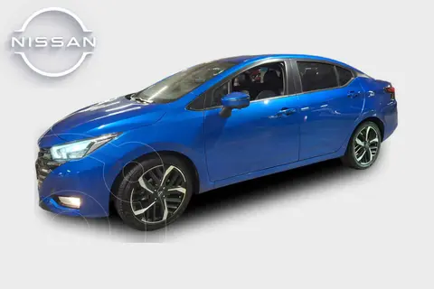 Nissan Versa Exclusive Aut usado (2024) color Azul precio $393,000