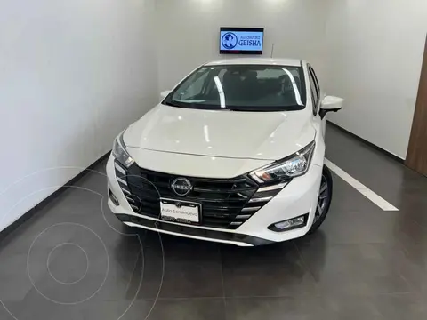 Nissan Versa Advance Aut usado (2024) color Blanco precio $355,000