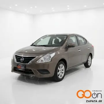 Nissan Versa Advance usado (2014) color NISBROWNISH precio $165,000