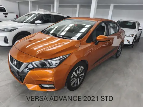 Nissan Versa Advance usado (2021) color Naranja precio $290,000