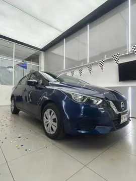 Nissan Versa Sense usado (2021) color Azul financiado en mensualidades(enganche $91,913 mensualidades desde $3,867)