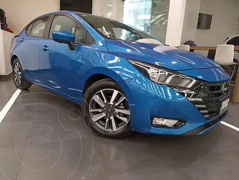 foto Nissan Versa Advance usado (2023) color Azul Claro precio $338,000