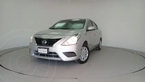 Nissan Versa Sense Aut usado (2018) color plateado precio $208,000