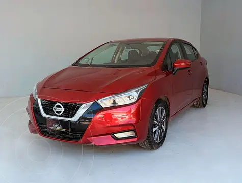 Nissan Versa Advance usado (2020) color Rojo precio $229,000