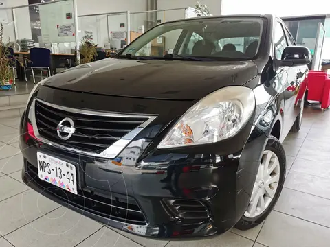 Nissan Versa Sense usado (2014) color Negro precio $165,000
