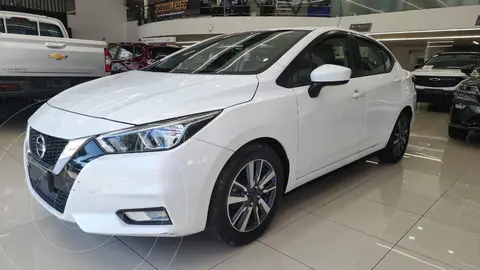 Nissan Versa Advance usado (2022) color Blanco precio $279,499