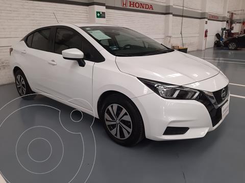 foto Nissan Versa Sense usado (2020) color Blanco precio $243,000