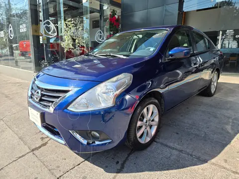 Nissan Versa Advance usado (2018) color Azul precio $167,000