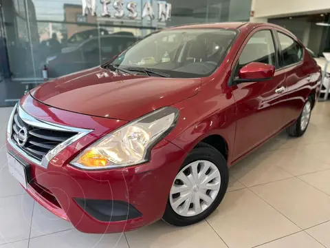Nissan Versa Sense Aut usado (2018) color Rojo precio $205,000