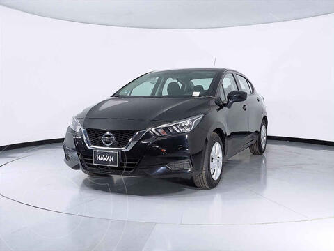 Nissan Versa Sense usado (2021) color Negro precio $307,999
